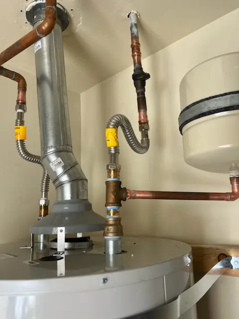 Water heater installation and plumbing repair in Bayshore Gardens